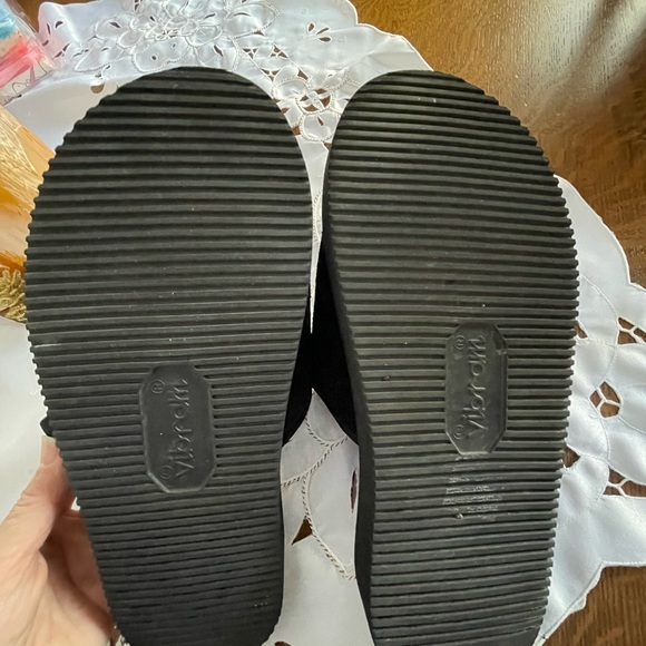 Slip-On Sandals - Picture 10 of 15